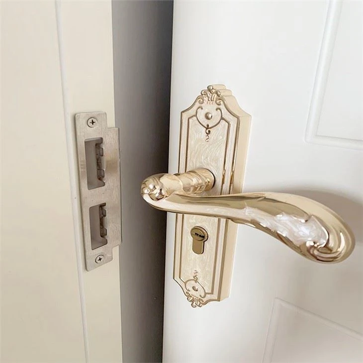 door lock